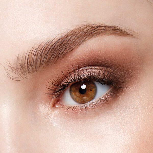 Website format JPG-2152.1 Natural Lengthening Mascara Person Website format JPG-2152.1 Natural Lengthening Mascara Person