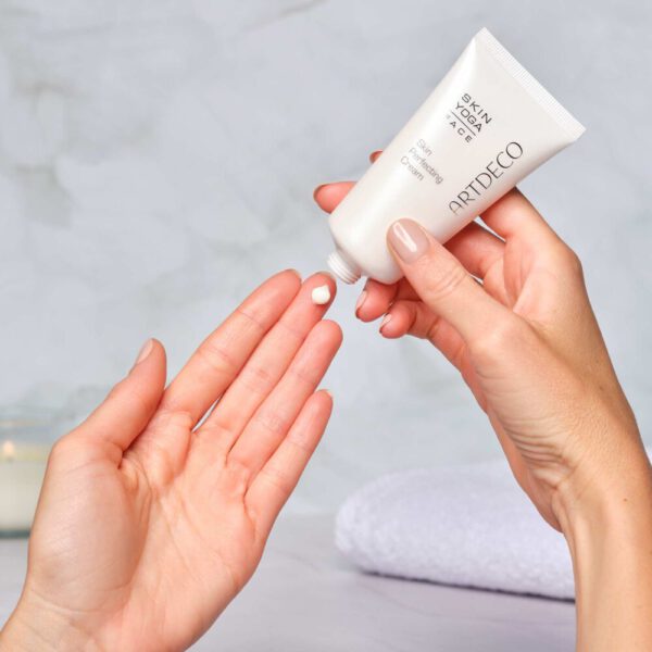 Website format JPG-6462_Skin-Perfecting-Cream Website format JPG-6462_Skin-Perfecting-Cream