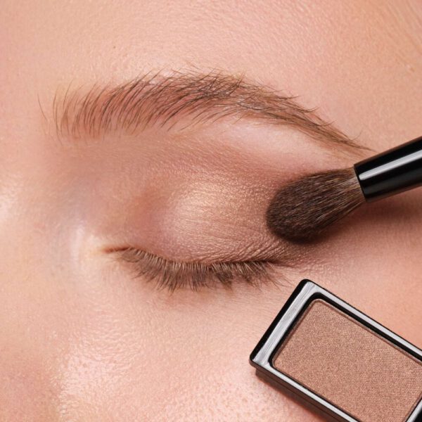 Website format JPG-2023_08_Blaue-Augen-Tutorial_Person_14 Website format JPG-2023_08_Blaue-Augen-Tutorial_Person_14