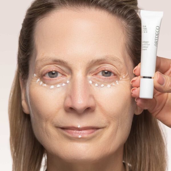 Website format JPG-6479 Collagen Lip & Eye Contour Cream Person Website format JPG-6479 Collagen Lip & Eye Contour Cream Person