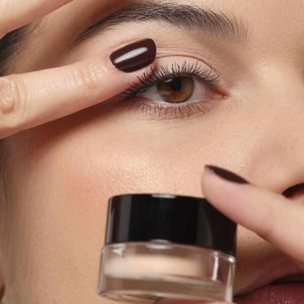 Website format JPG-2914.1_All-In-One-Eye-Primer_Application Website format JPG-2914.1_All-In-One-Eye-Primer_Application