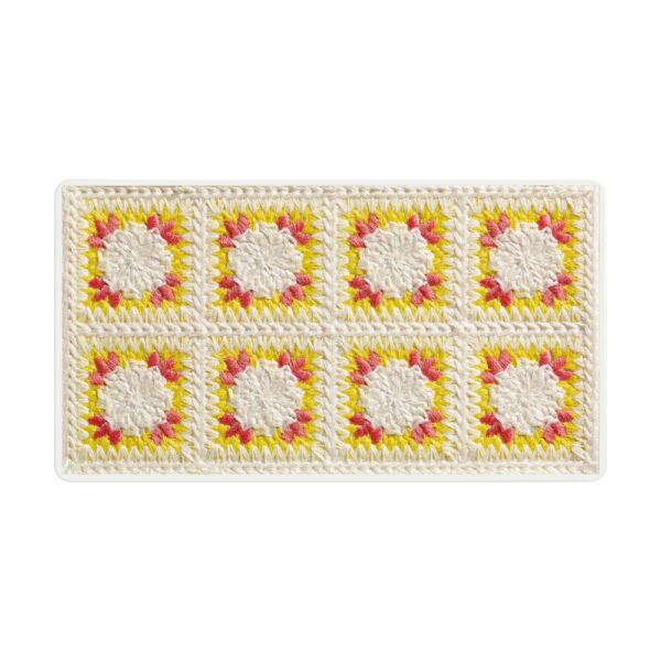 Website format JPG-56246.2_Eyelights Palette_closed Website format JPG-56246.2_Eyelights Palette_closed